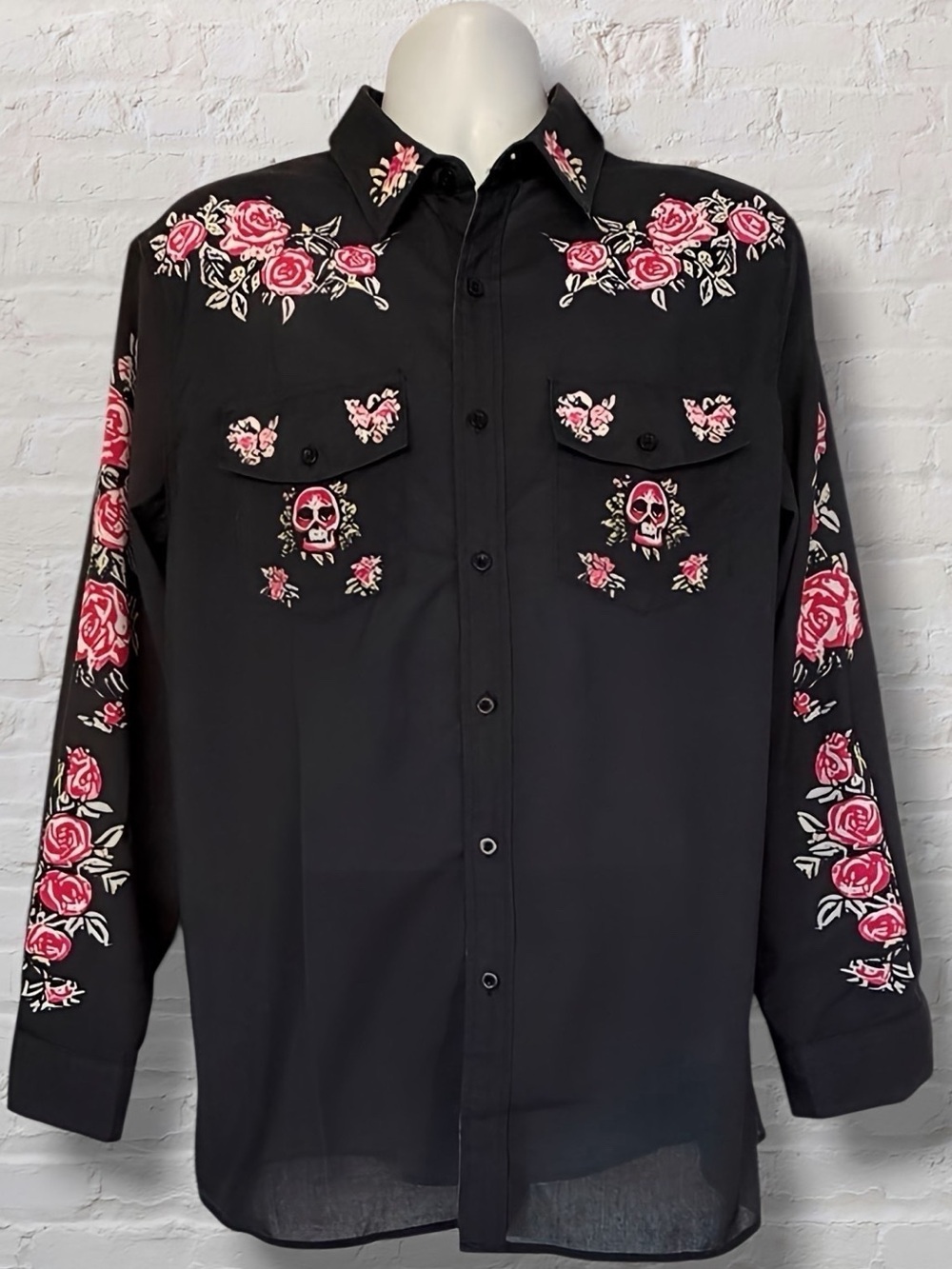 OUKU Men’s L Black Western Shirt Rose Skull Floral Cowboy Button Up NWT - Picture 4 of 13